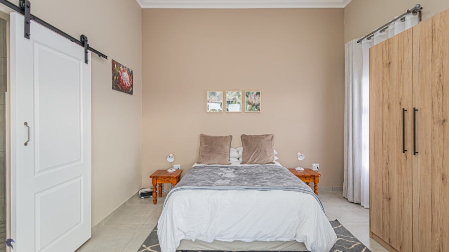 9 Bedroom Property for Sale in Long Acres Country Estate Western Cape